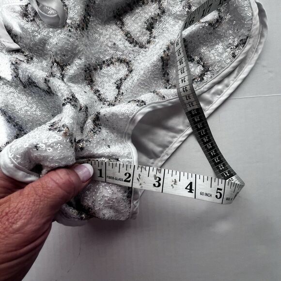 VICTORIAS SECRET COLLECTION Medium SEQUIN SLEEP SHORTS PAJAMAS‎ ADJUSTABLE WAIST - Picture 10 of 11